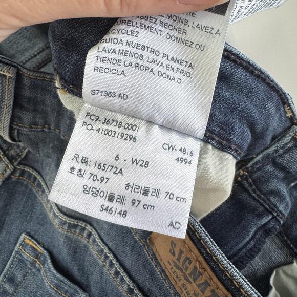 Levis Jeans Womens 6 W28 Blue Mid Rise Slim Cuffed Distressed Denim - Picture 5 of 8